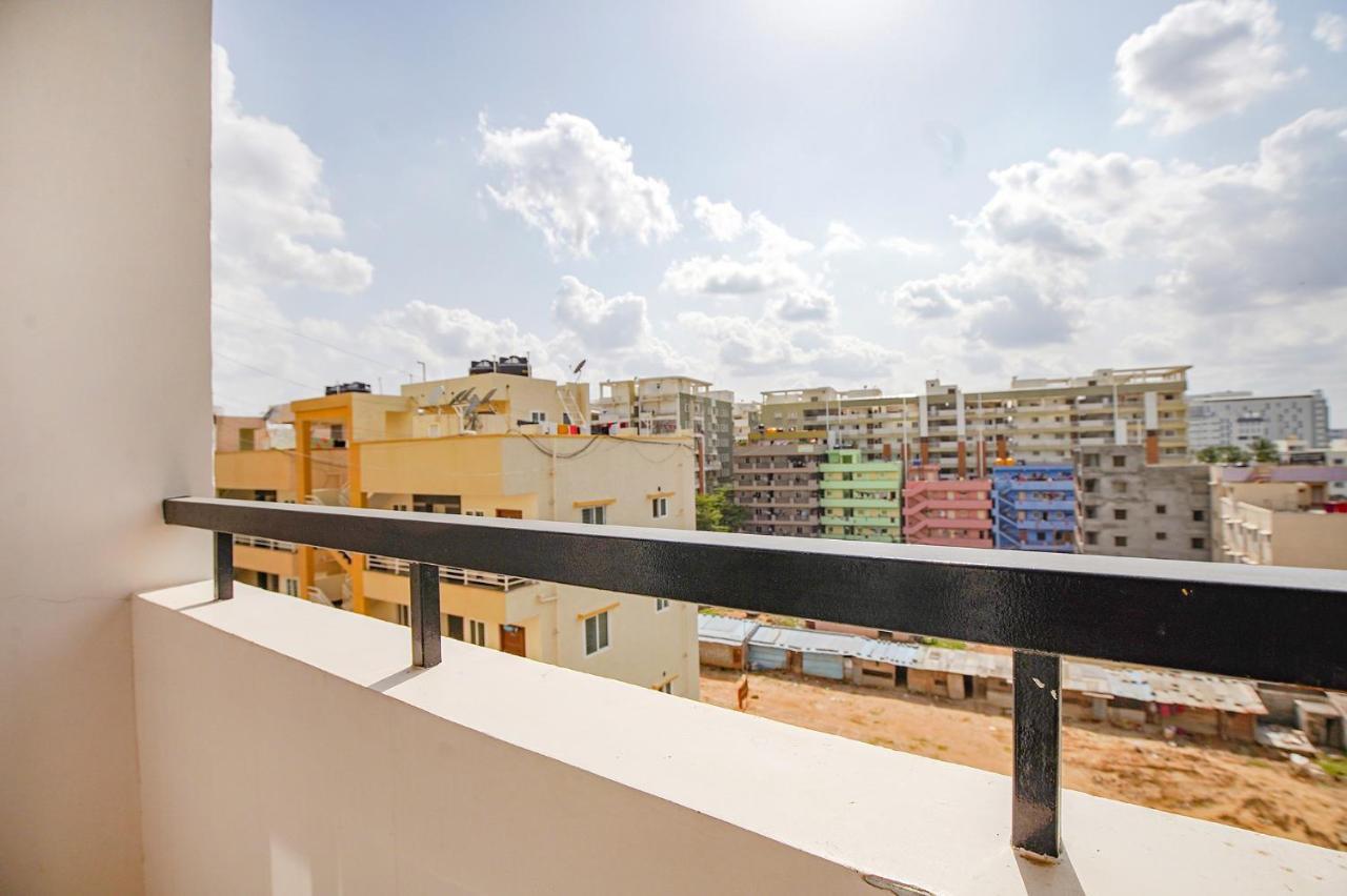 Fabhotel Athasri Inn - Nr Bellandur Railway Station 벵갈루루 외부 사진