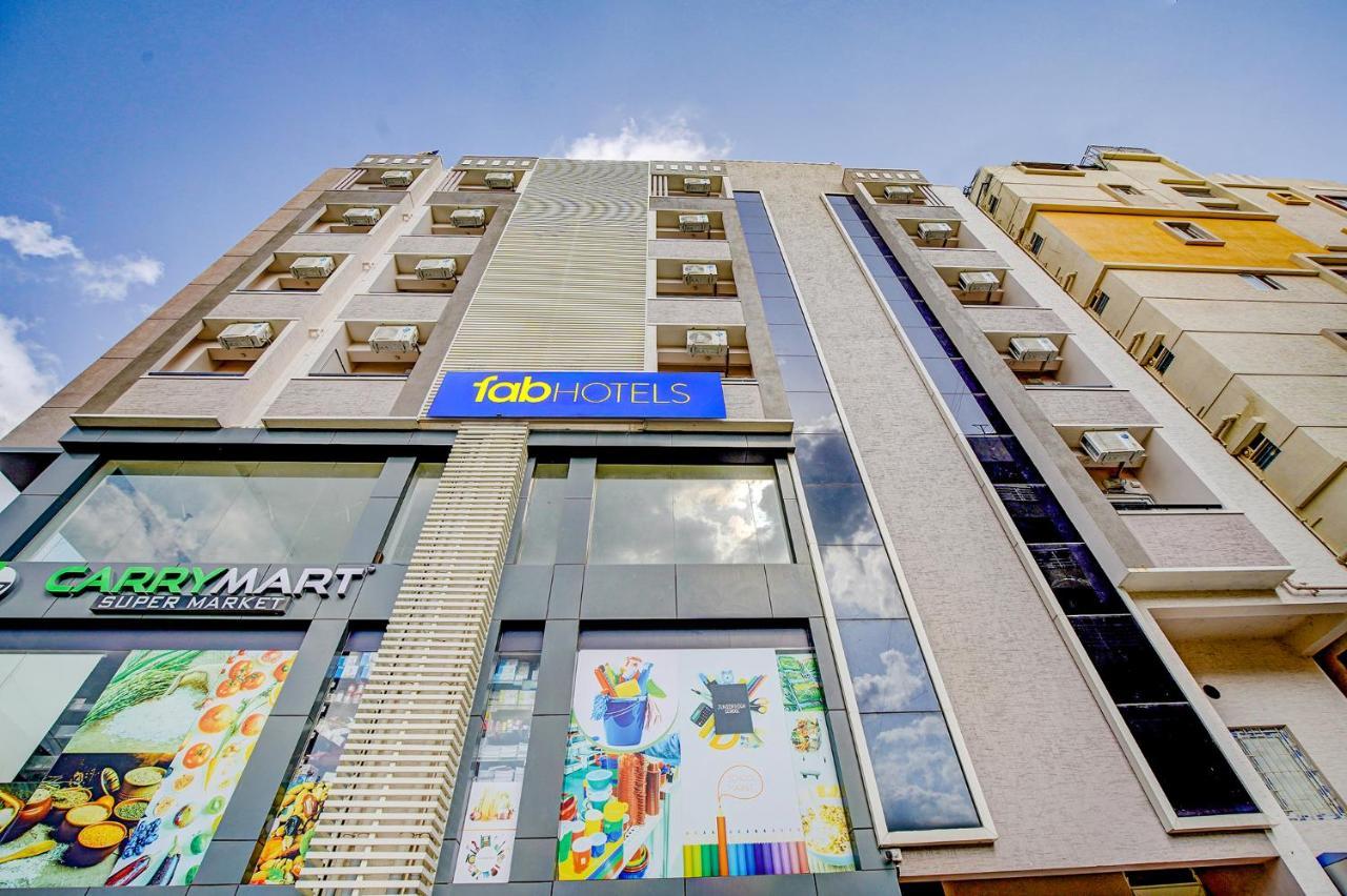 Fabhotel Athasri Inn - Nr Bellandur Railway Station 벵갈루루 외부 사진